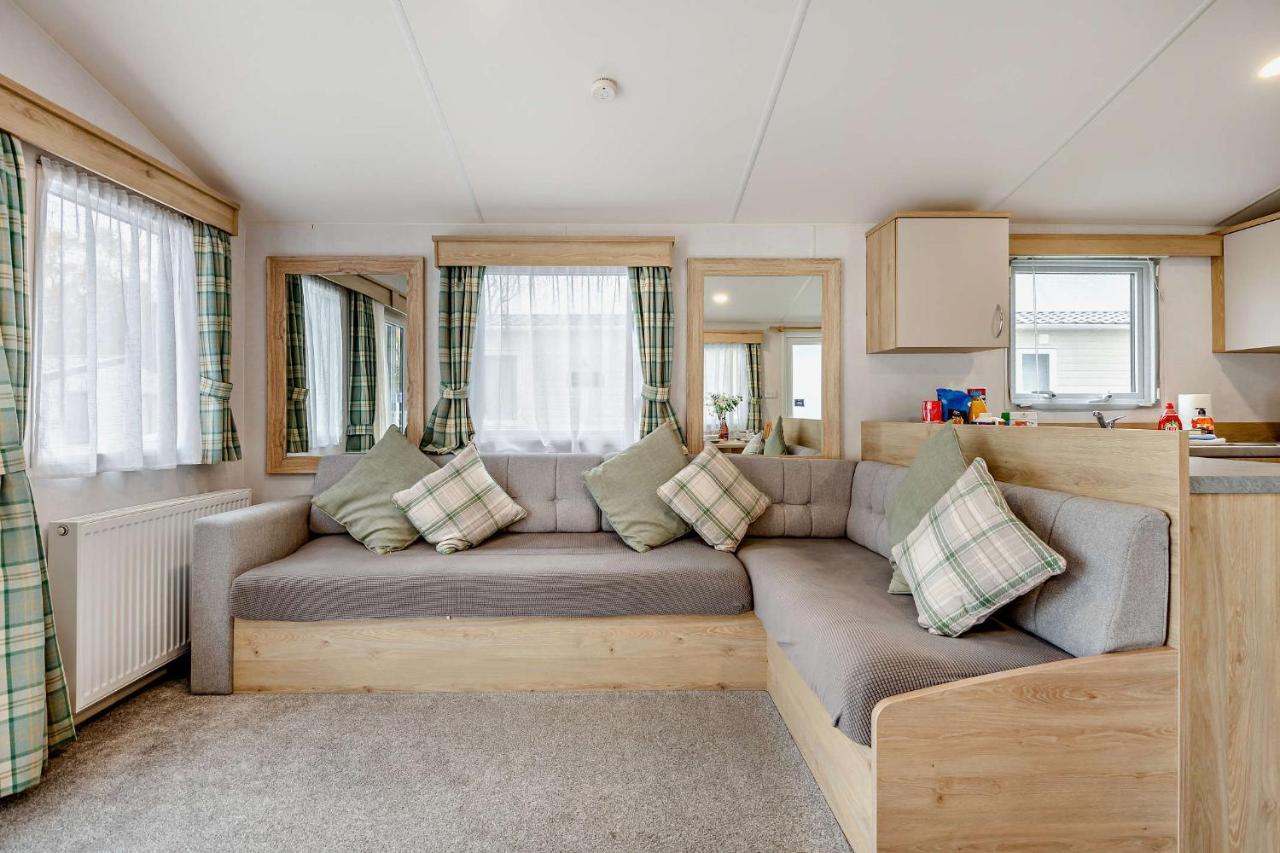Sea La Vie Lodge, Rockley Park Holiday Park, Poole, Dorset Bagian luar foto